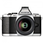 デジタル一眼OM-D E-M5レンズキット シルバー