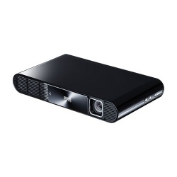 モバイルプロジェクター 写真1