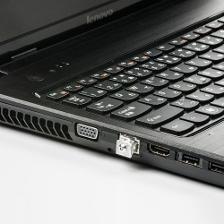 LANポートロック 写真1