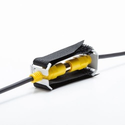 I/Oロックジョイント(RCAピンジャック中継プラグ対応) 写真1