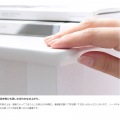 女性の憧れ♪ドレッサー風にも使えるおしゃれなデスク 写真10