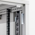 サーバーラック用コンセント専用取り付け金具 写真13