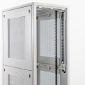サーバーラック用コンセント専用取り付け金具 写真15