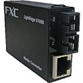 LEX1000 RJ-45 to 100BASE-FX(SC)MMF メディアコンバータ 写真1