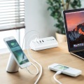 クランプ式USB充電器(TypeC1ポート＋USB3ポート・ホワイト) 写真2