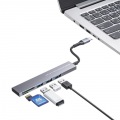 USB 5Gbps 3ポート スリム ハブ(カードリーダー付き) 写真2