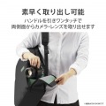 カメラバッグ リュック オフトコ off toco 2way 撥水加工 ワンタッチ開閉 14インチPC収納 ペットボトルバンド グレー 写真3