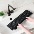 キーボード 無線 (2.4GHz) ワイヤレス USB-A 洗える(IPX5) メンブレン 高耐久設計 抗菌 【Windows11 mac Chrome】対応 ブラック 写真3