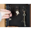 宮武製作所 ミヤタケ キーボックス TEER ブラウン 完成品 | おしゃれ 壁掛け 玄関 鍵 置き マグネット 鍵掛け 印鑑 ハンコ はんこ 北歐 シンプル 鍵収納 写真3