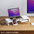 USB Type-C接続ハブ付き机上ラック 写真3