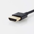 Premium HDMI Microケーブル(超スリム) 写真4