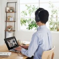 無線ヘッドセット/2.4GHzワイヤレス/オーバーヘッド型/マイクアーム付き/USB-Aアダプタ付/両耳/ブラック 写真4
