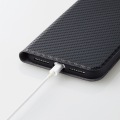iPhone 11/ソフトレザーケース/磁石付/薄型/カーボン調(ブラック) 写真5