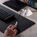 有線 マウス 用 ケーブル バンジー ゲーミングマウス コード ホルダー ケーブルリフト付 無線マウスのような操作感を実現 スプリングアーム 長さ調整可 ホワイト 写真5