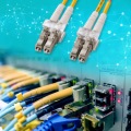 メガネ型光ファイバケーブル(マルチ50μm、LC×2-LC×2、3m) 写真5