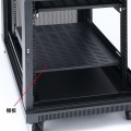 サンワサプライ 19インチマウントサーバーラック(12U) 前後扉、側面パネルに鍵を標準装備、セキュリティ対策に最適 CP-SVC12U【大型商品の為時間指定不可】 写真6