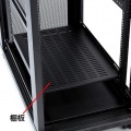 サンワサプライ 19インチマウントサーバーラック(18U) 前後扉、側面パネルに鍵を標準装備、セキュリティ対策に最適 CP-SVC18UN【大型商品の為時間指定不可】 写真6