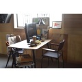 ダイニングテーブル 写真6