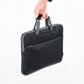 パソコンケース 13.3インチワイド 軽量 撥水 取っ手付き 小物収納ポケット ブラック 写真7