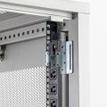 サーバーラック用コンセント専用取り付け金具 写真8